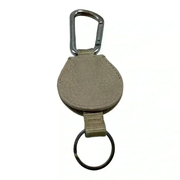 Lululemon Now and Always Keychain
Misty Shell W9CH1S Carabiner - Picture 2 of 3